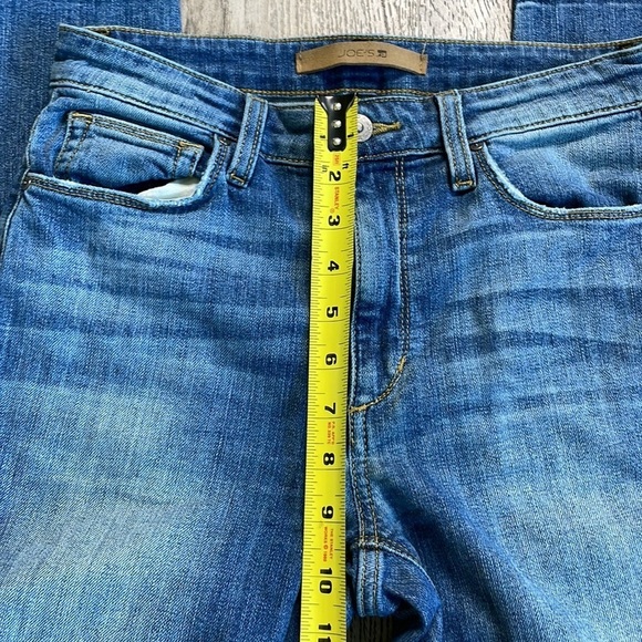 Joe’s Jeans, The Charlie, High Rise Skinny Ankle Jeans, Distressed Hem, size 27 - Picture 5 of 11